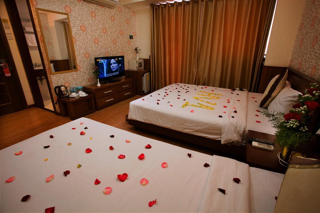 Golden Rain Hotel - Hoang Vu Нячанг Номер фото