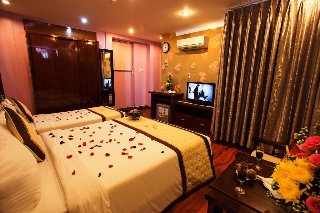 Golden Rain Hotel - Hoang Vu Нячанг Номер фото