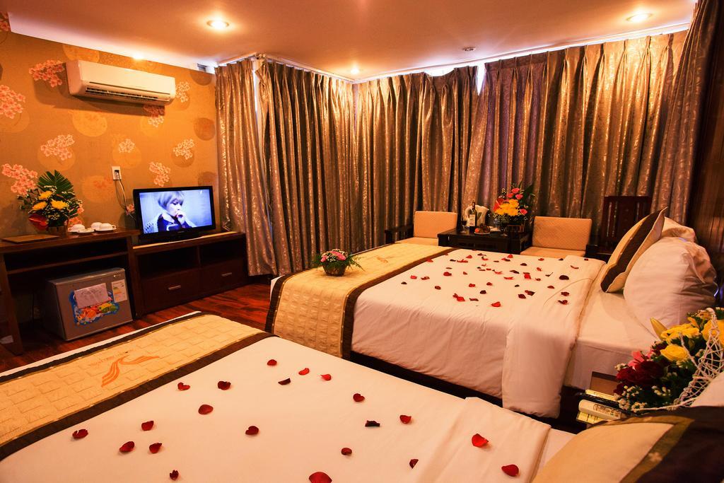 Golden Rain Hotel - Hoang Vu Нячанг Номер фото
